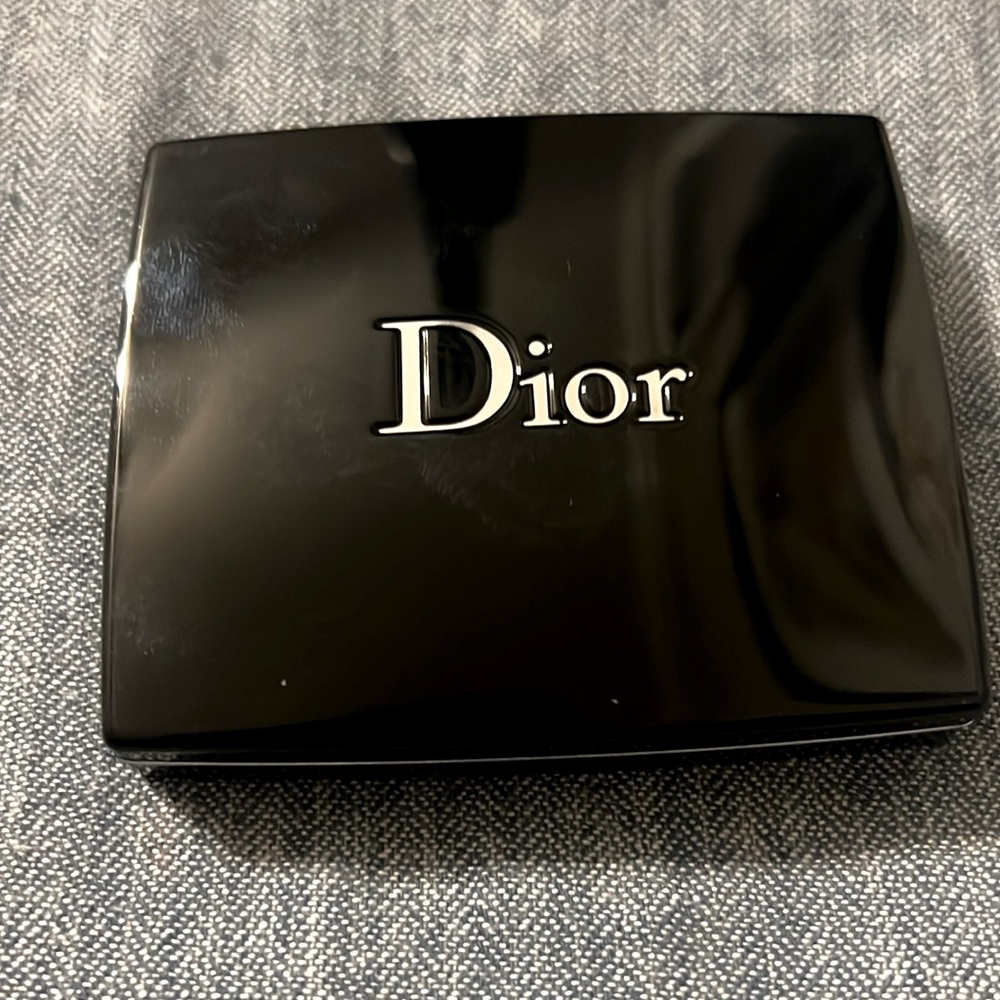 DIOR 5 Couleurs Eyeshadow Palette shade 537 Touch